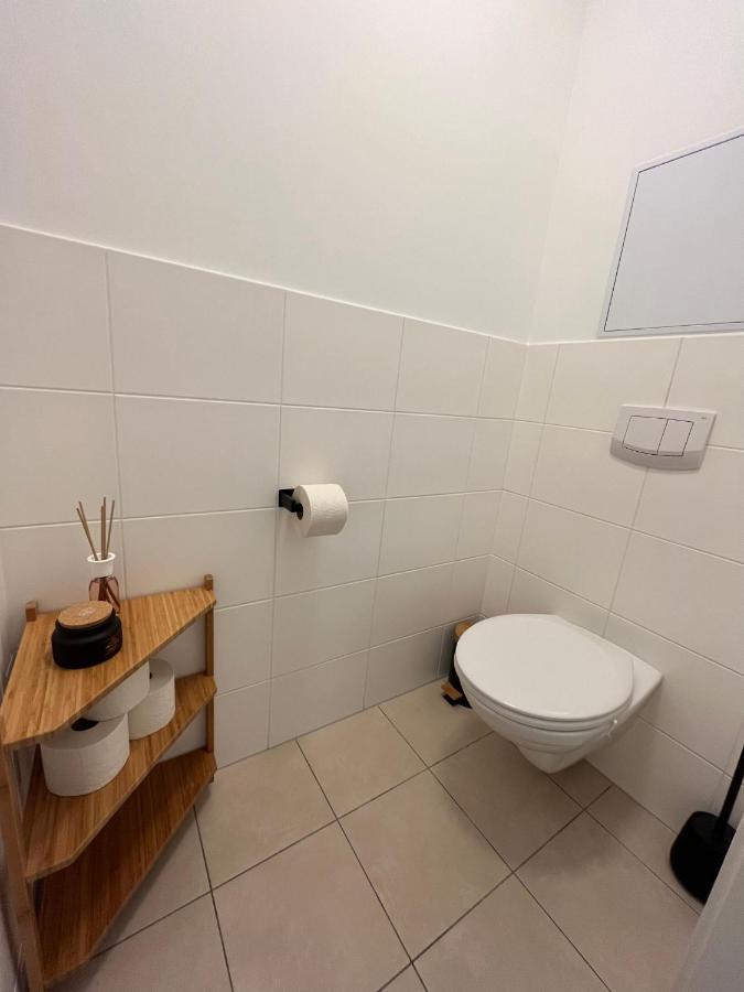 Penthouse Near Central Station With Free Parking Wina Bagian luar foto